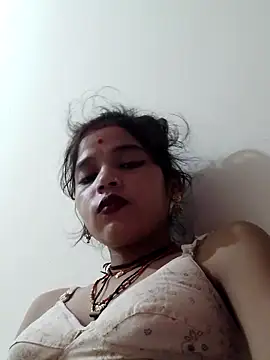 Snapshot of Mahek_love143 chatting on 06.17.26 Mahek love143 online show from 06.17.26