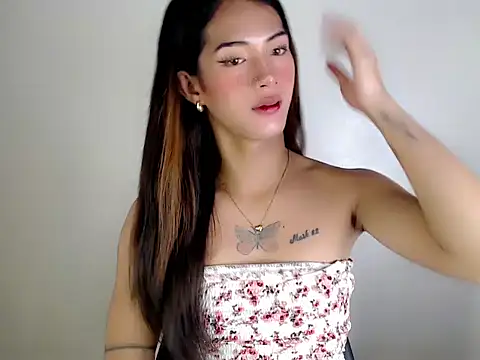 ashley bombshell online show from 10.07.25