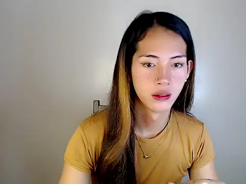 ashley bombshell online show from 10.24.25