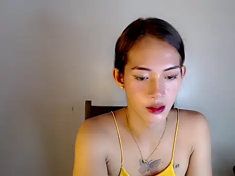 ashley bombshell online show from 11.08.25