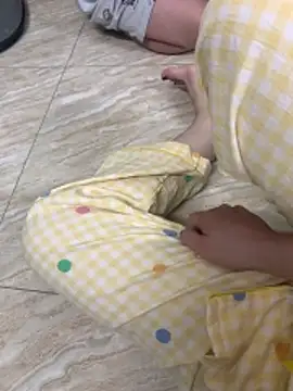 Snapshot of Meomeo-meo chatting on 04.06.26 Meomeo-meo online show from 04.06.26