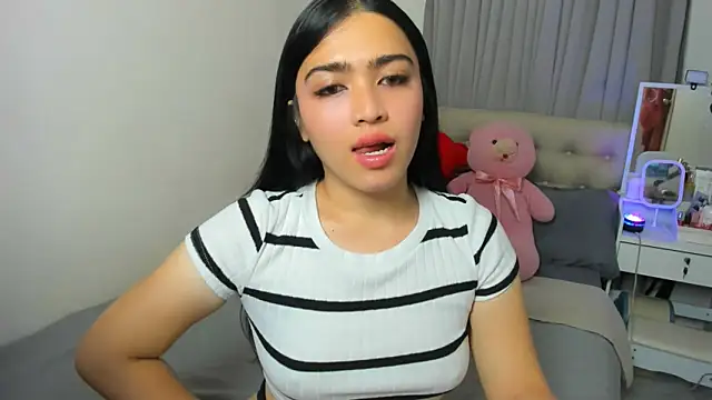 Snapshot of BubbbleButtDemi chatting on 06.11.26 BubbbleButtDemi online show from 06.11.26