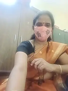 Snapshot of tamil_Boomika chatting on 07.06.26 tamil Boomika online show from 07.06.26