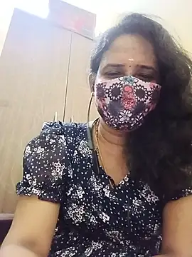 Snapshot of tamil_Boomika chatting on 07.13.26 tamil Boomika online show from 07.13.26