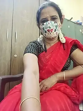 Snapshot of tamil_Boomika chatting on 07.20.26 tamil Boomika online show from 07.20.26