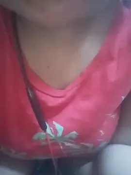 Snapshot of ZANUAAA chatting on 09.24.25 ZANUAAA online show from 09.24.25