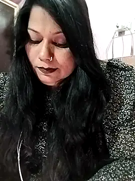 Snapshot of Punjabi_Jatni chatting on 10.28.25 Punjabi Jatni online show from 10.28.25