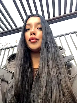 kiss Lissa online show from 11.15.25