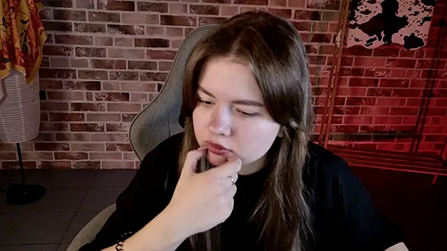 HaleySun online show from 11.03.25