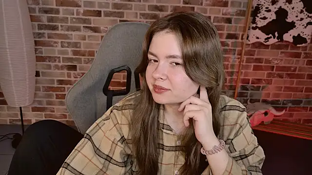 HaleySun online show from 11.08.25