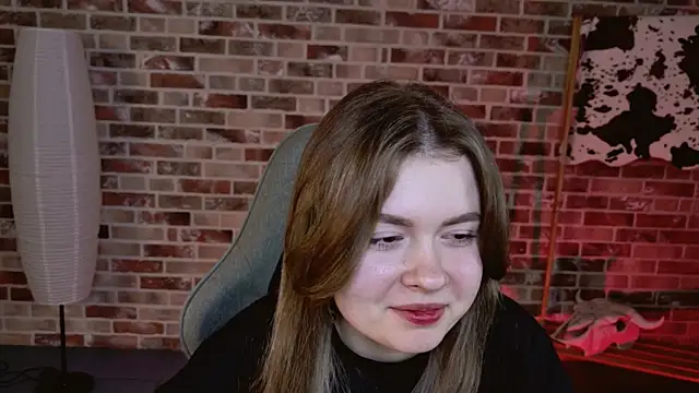 HaleySun online show from 11.10.25