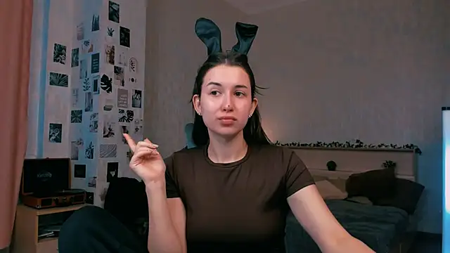 Snapshot of raviolly046 chatting on 10.22.25 raviolly046 online show from 10.22.25