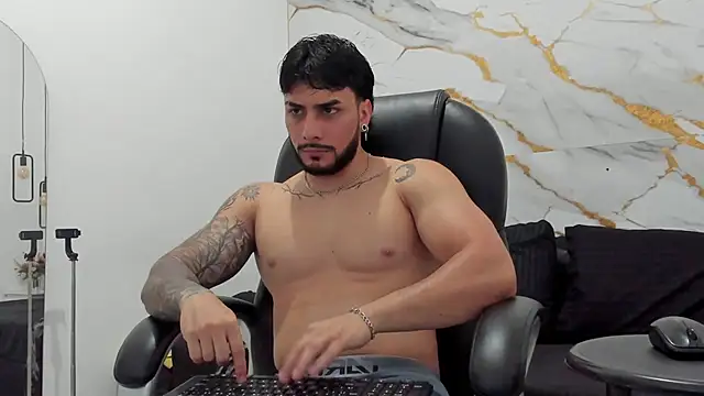 Miike Stone1 online show from 11.17.25