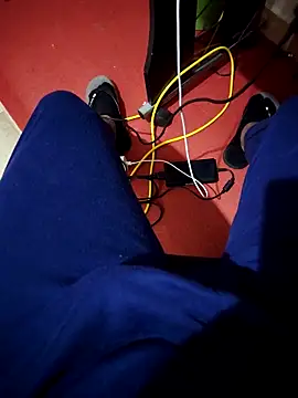 Snapshot of Gigolo31per31 chatting on 10.31.25 Gigolo31per31 online show from 10.31.25