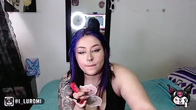 Iluromi online show from 12.04.25