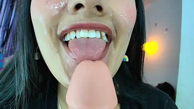 Hinata 21  online show from 03.19.26