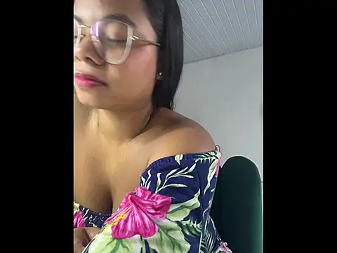 britanny-stone online show from 11.06.25