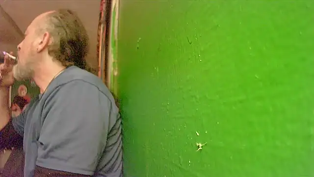 Snapshot of HippieDad333 chatting on 09.28.25 HippieDad333 online show from 09.28.25