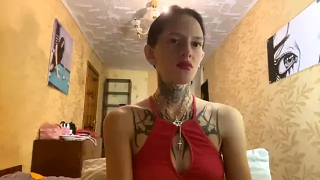 Snapshot of NamBraun chatting on 10.09.25 NamBraun online show from 10.09.25