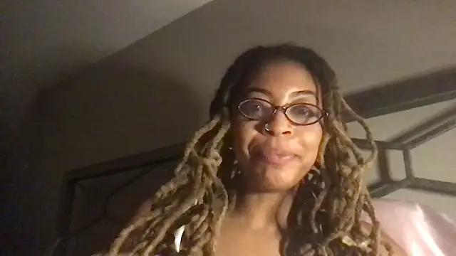 lilmisssunshine  online show from 09.25.25