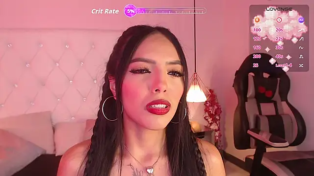 Snapshot of Liv20_ chatting on 02.10.26 Liv20 online show from 02.10.26