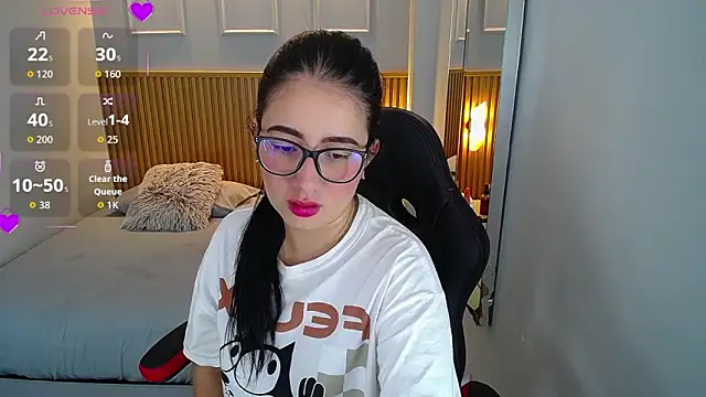 GABY NIGHY online show from 09.26.25