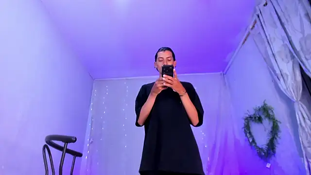 josesweet  online show from 10.31.25