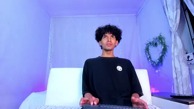 josesweet  online show from 11.04.25