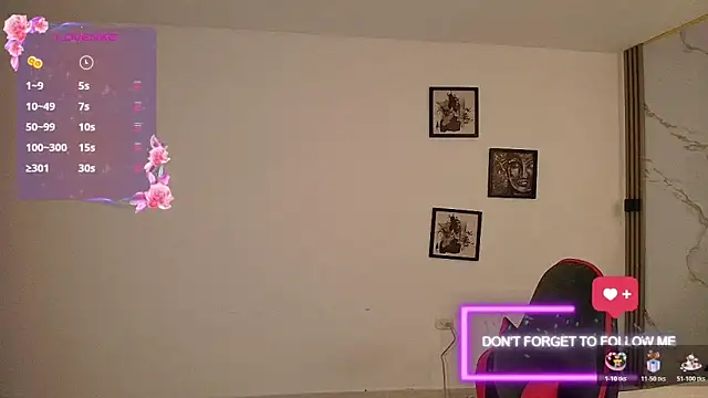 Snapshot of Nina_Rouge7 chatting on 11.08.25 Nina Rouge7 online show from 11.08.25