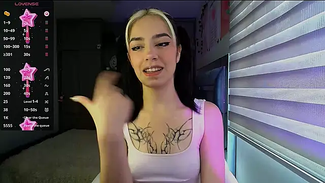 Kittyross online show from 11.26.25