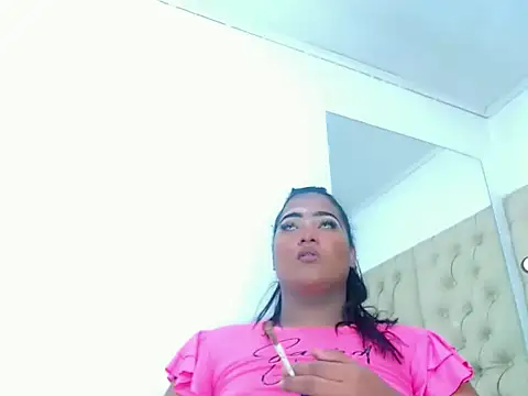 AuroraRoss online show from 10.19.25