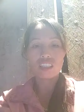 Snapshot of Sera_sexy01 chatting on 09.27.25 Sera sexy01 online show from 09.27.25