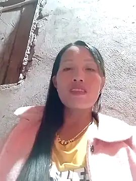 Snapshot of Sera_sexy01 chatting on 10.27.25 Sera sexy01 online show from 10.27.25