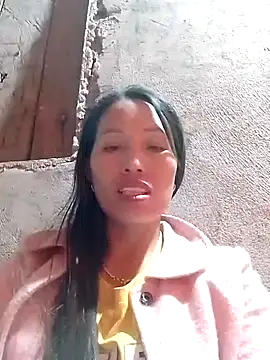 Snapshot of Sera_sexy01 chatting on 10.28.25 Sera sexy01 online show from 10.28.25