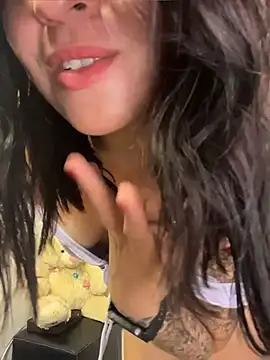 Snapshot of came_lia1 chatting on 07.19.26 came lia1 online show from 07.19.26