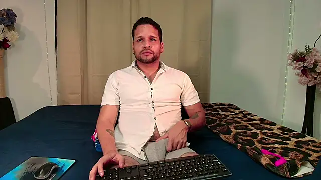 LucasGaeel online show from 03.30.26