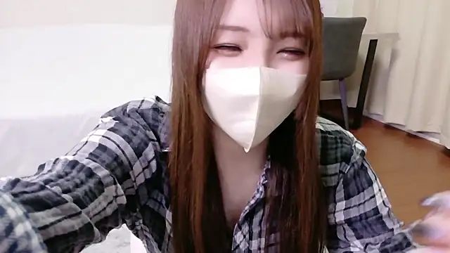 Snapshot of NINOoHard-Engine chatting on 10.20.25 NINOoHard-Engine online show from 10.20.25