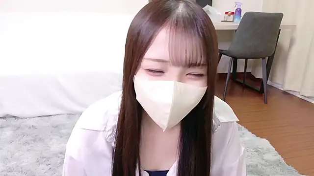 Snapshot of NINOoHard-Engine chatting on 11.05.25 NINOoHard-Engine online show from 11.05.25