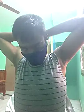 Snapshot of handsome_blg_tam chatting on 11.27.25 handsome blg tam online show from 11.27.25