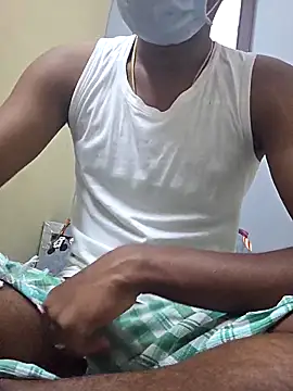 Snapshot of handsome_blg_tam chatting on 04.05.26 handsome blg tam online show from 04.05.26