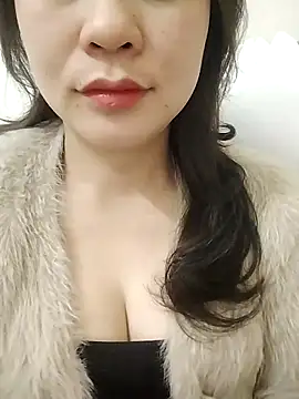 Girl Shy2000 online show from 01.15.26