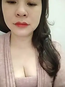 Girl Shy2000 online show from 02.17.26