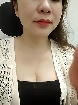 Girl Shy2000 online show from 03.31.26