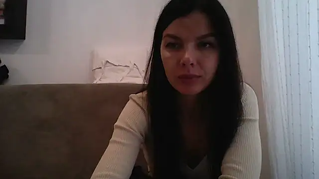 Snapshot of Lorivell chatting on 12.02.25 Lorivell online show from 12.02.25