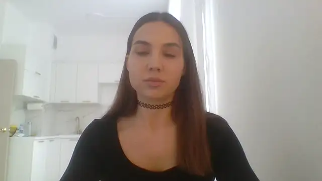 Snapshot of Arivessa chatting on 10.25.25 Arivessa online show from 10.25.25