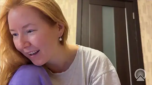 Nayverin online show from 10.27.25