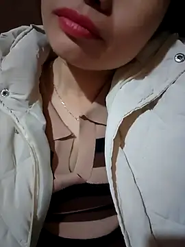 Meoweo 23 online show from 11.20.25