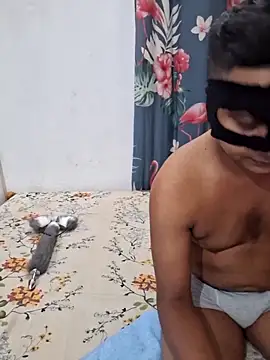 Snapshot of shani_taniya chatting on 11.07.25 shani taniya online show from 11.07.25