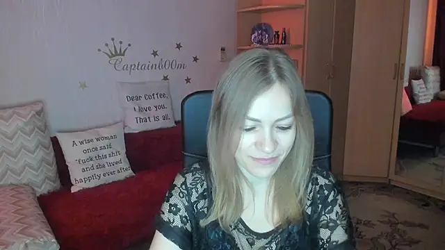 Tiffany Bates online show from 10.17.25