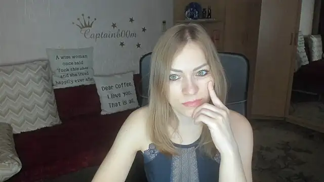 Tiffany Bates online show from 11.04.25